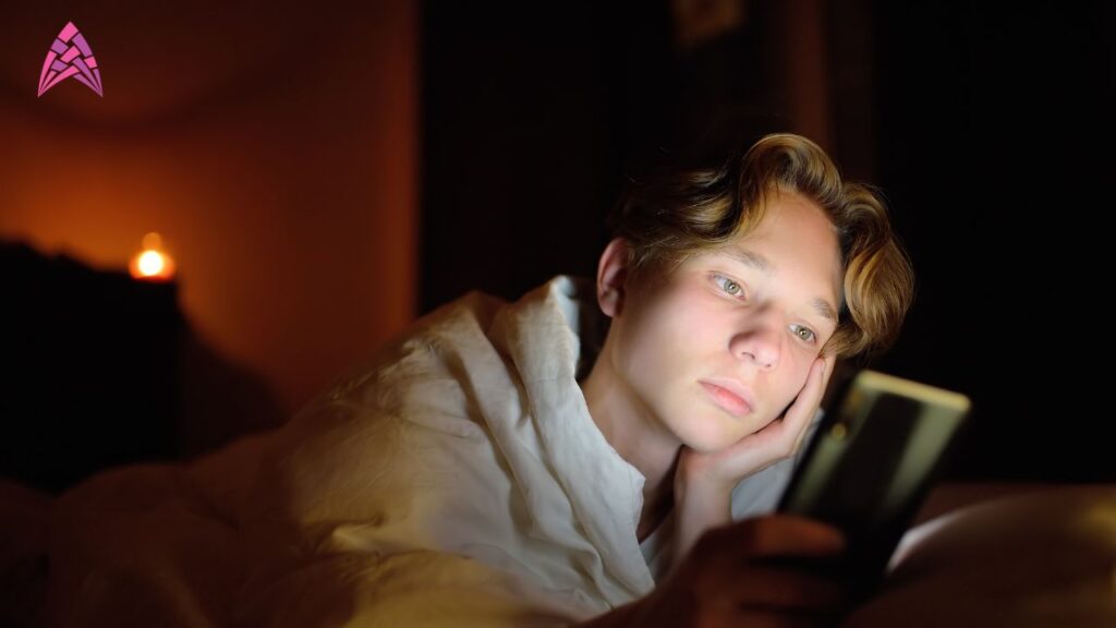 copilul își ascunde activitatea online
 control parental la adolescenți
 siguranță online copii
 relație părinte-adolescent
 intimitate vs ascundere